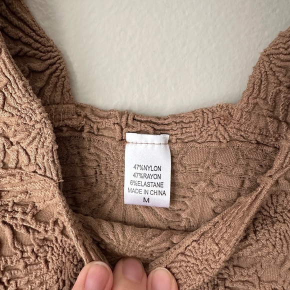 SHEIN Brown Textured Square Neck Tank Top - Picture 3 of 4